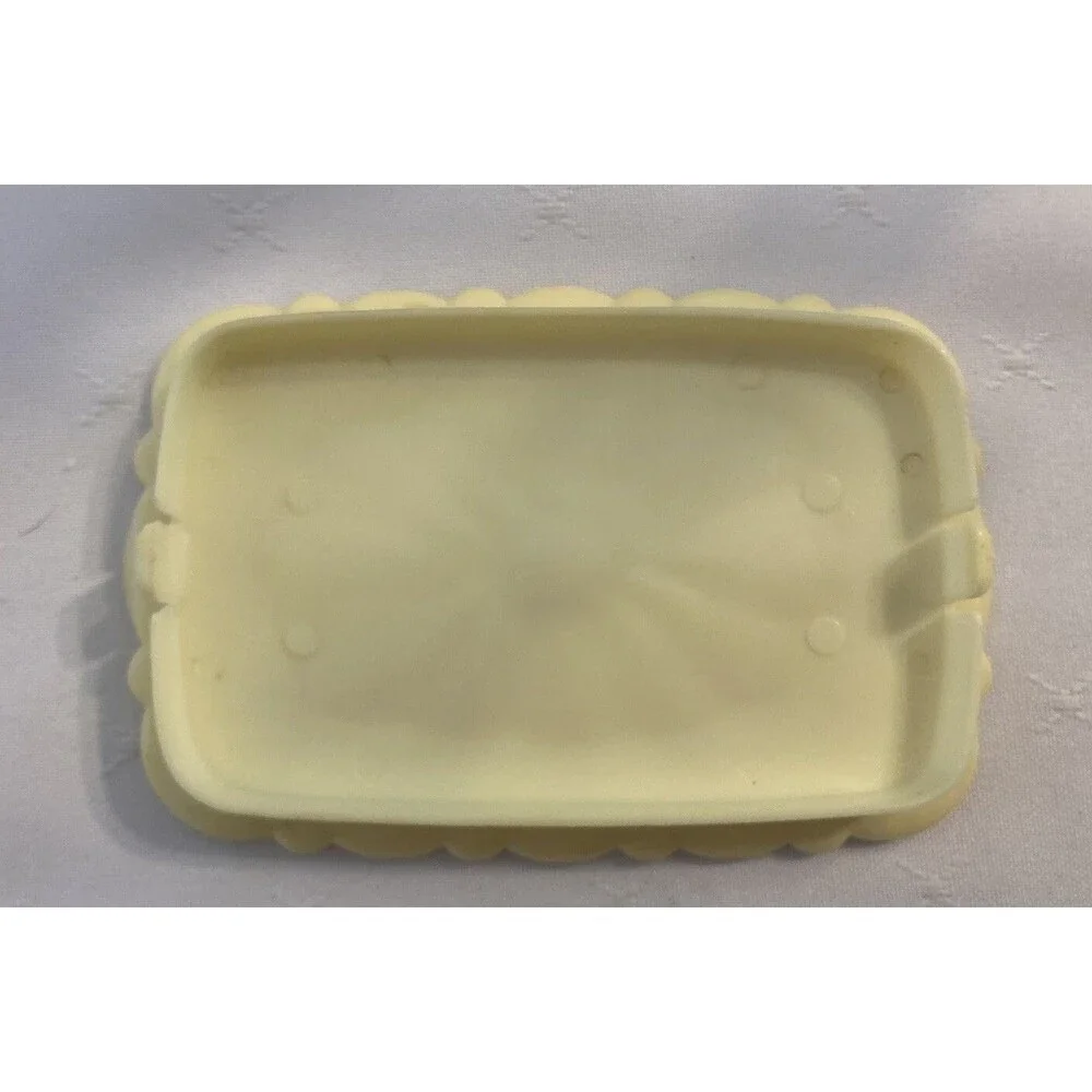 Vintage Amerock Bonaventure Collection Soap Dish Free Standing White Art Deco